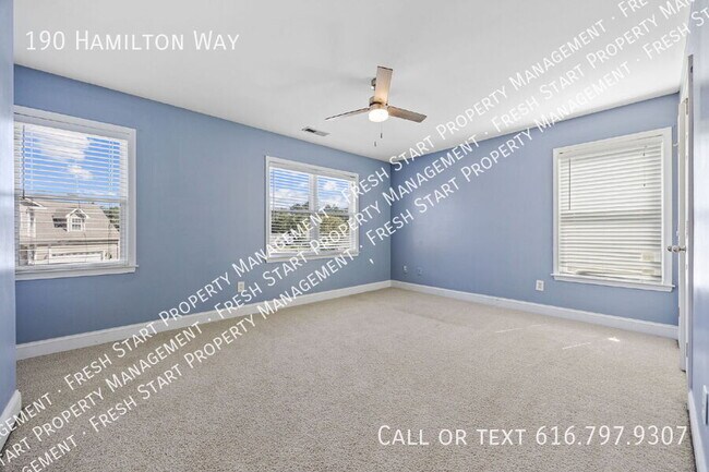 Building Photo - 190 Hamilton Way