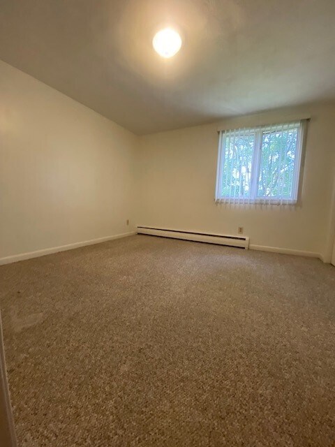 Building Photo - 1325 Ransom Rd