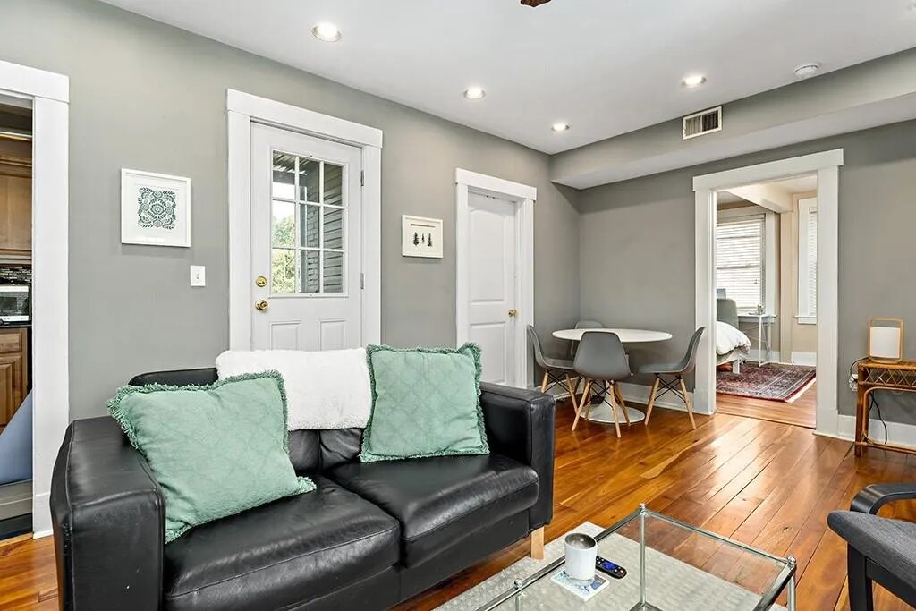 Living Room - 250 36th St