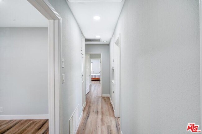 Building Photo - 19924 Welby Way