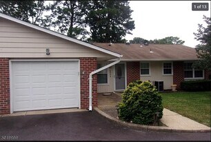 Building Photo - 865A Inverness Ct