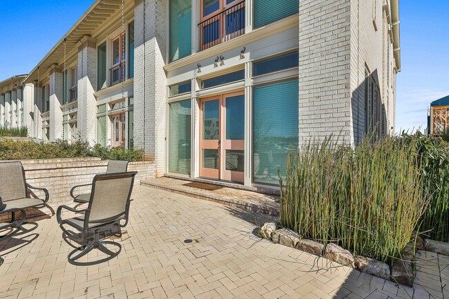 Building Photo - Fully Furnished Trilith Townhome with Large Patio and 2 Car Garage