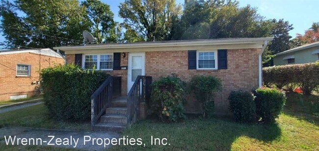 Primary Photo - 2 br, 1 bath House - 2202 Mcconnell Road