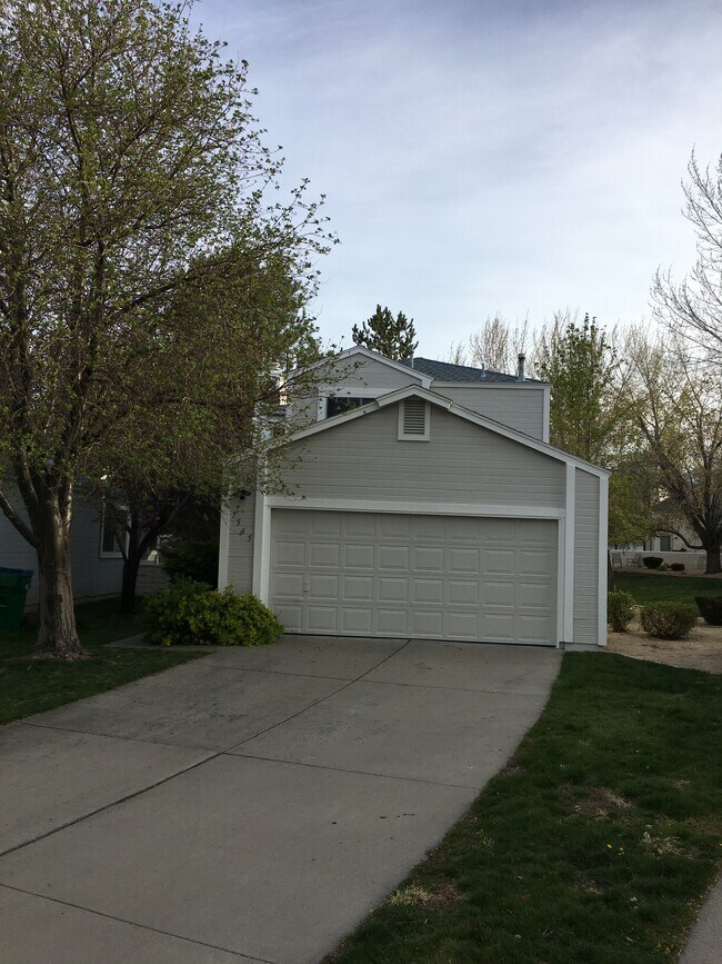 Building Photo - 7565 Lighthouse Ln