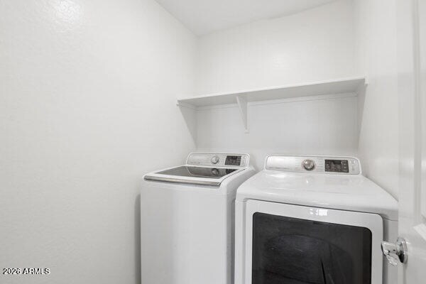 Building Photo - 1536 E Inouye Dr