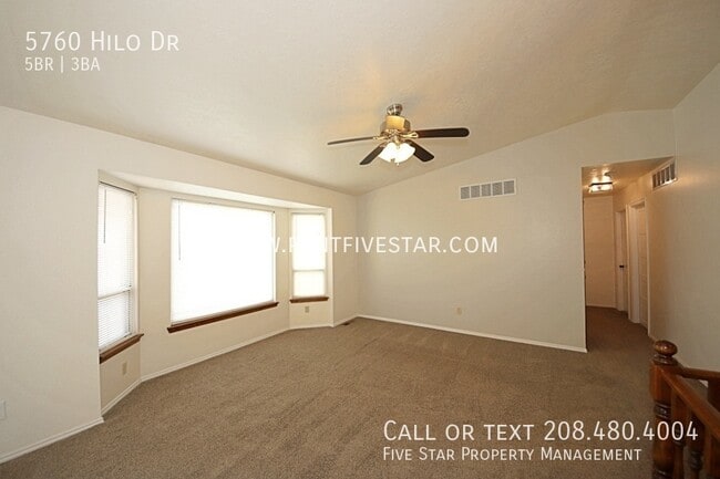 Building Photo - 5760 Hilo Dr