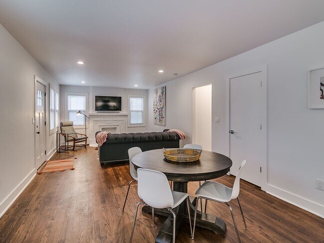 Building Photo - Heart of Plaza District