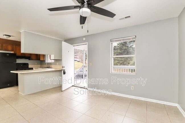 Building Photo - 1502 Oakshire Ct