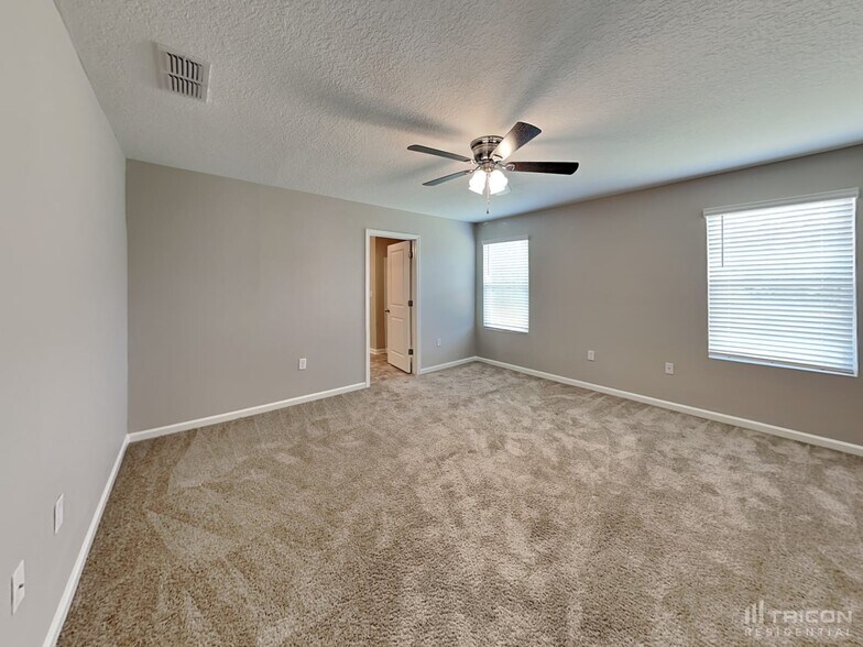 Building Photo - 11357 John Rutledge Pl