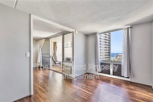 Building Photo - 1717 Ala Wai Blvd