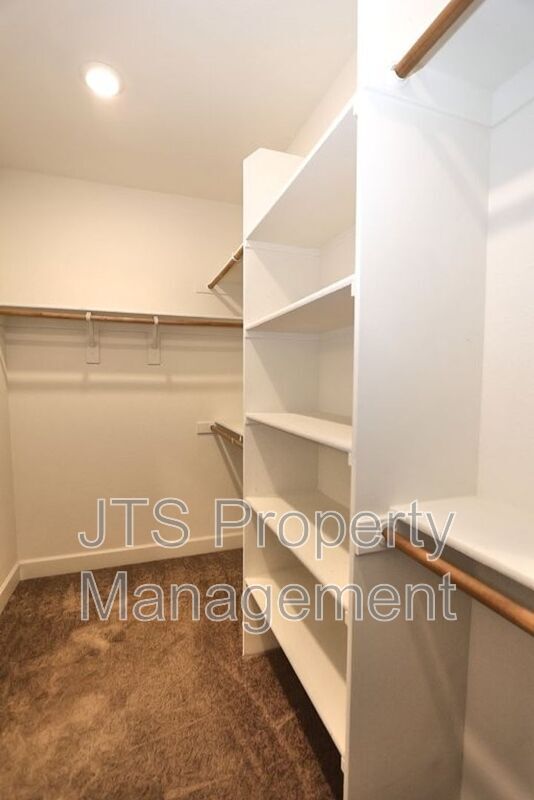 Building Photo - 3606 Nuestra Ave