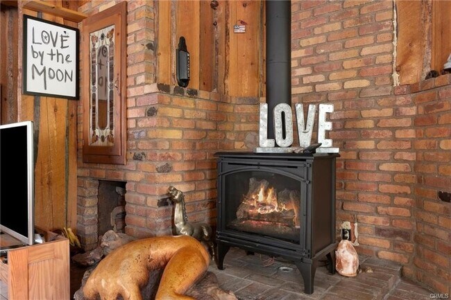 Building Photo - 2712 Tirol Dr