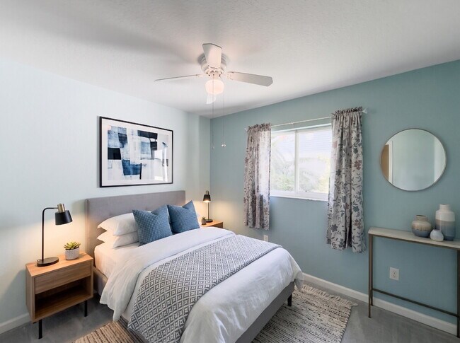 Building Photo - 3 Bed | 2 Bath | 1,200 Sq Ft Single-Family Home  RENT NOW WITH ZERO DEPOSIT on a 12-month lease!