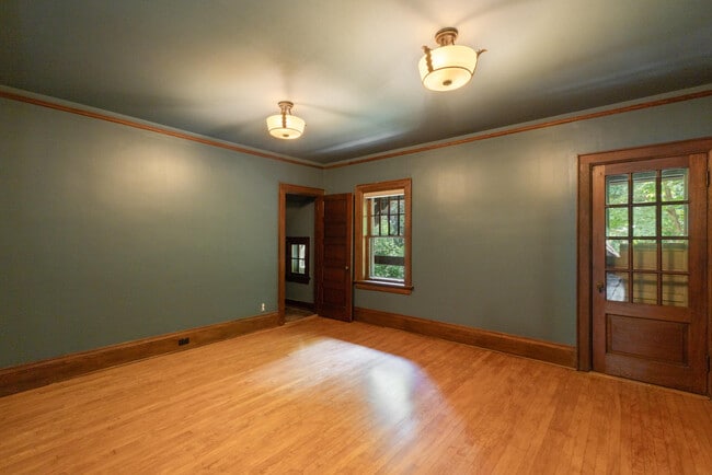 Building Photo - 6789 N Elm Tree Rd