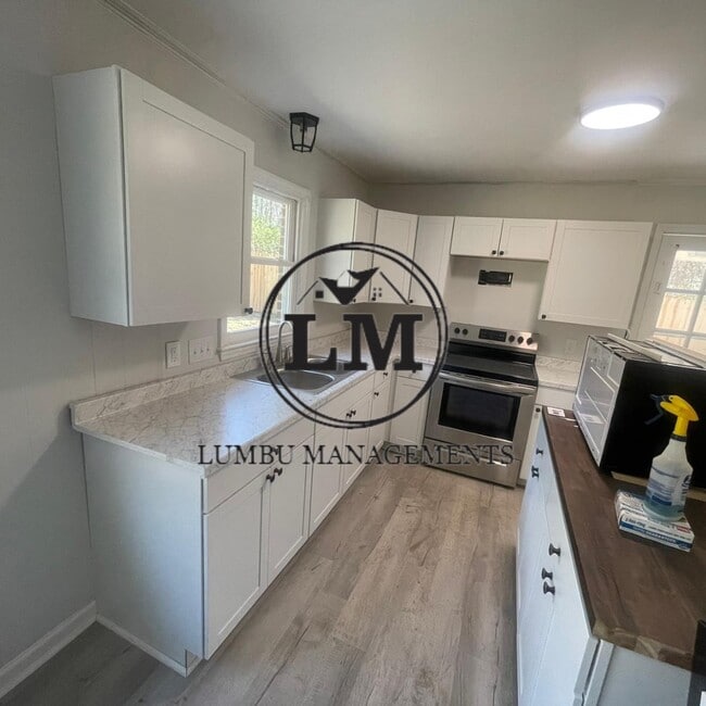 Building Photo - 2089 Traynham Grove Rd