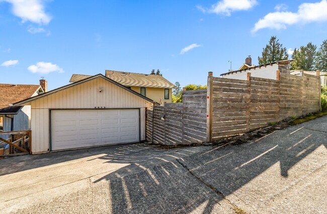 Building Photo - 9933 64th Ave S