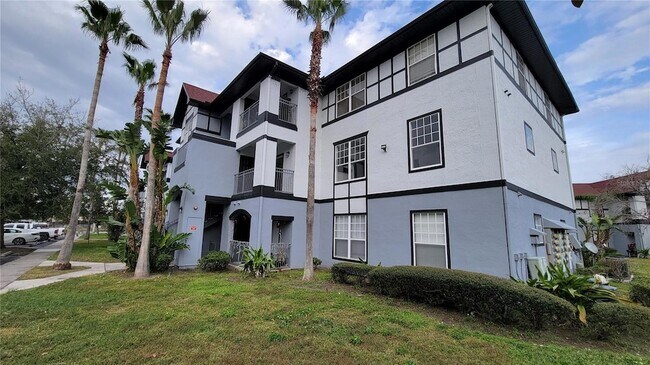 Building Photo - 5513 Pga Blvd