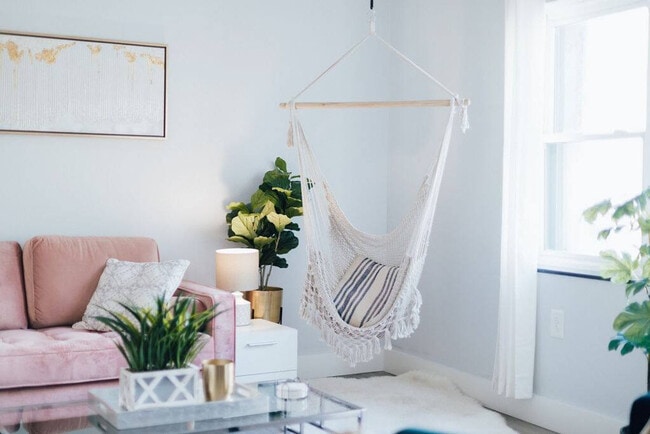 Building Photo - 202 E Main St