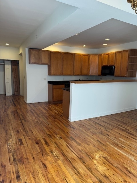 Building Photo - 106 N Hamlin Ave