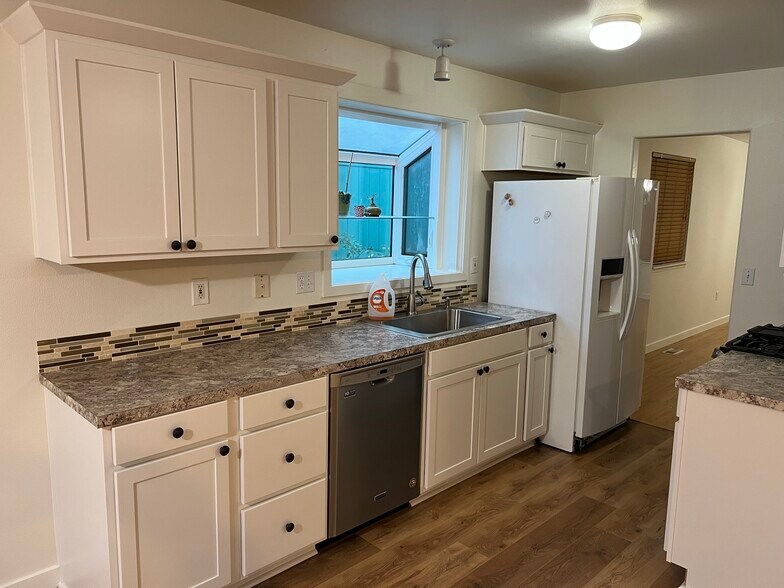 Building Photo - 1227 187th Street Ct E