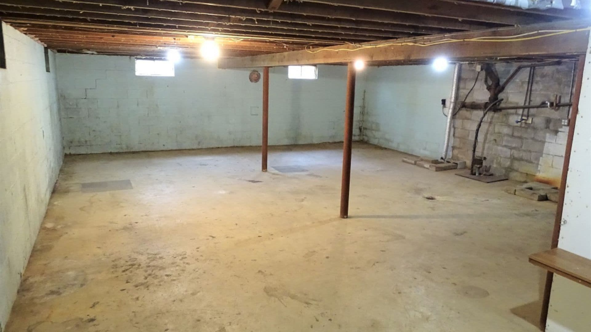 Building Photo - 8 S Farmersville Rd