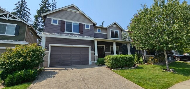 Building Photo - Spacious Port Orchard Home