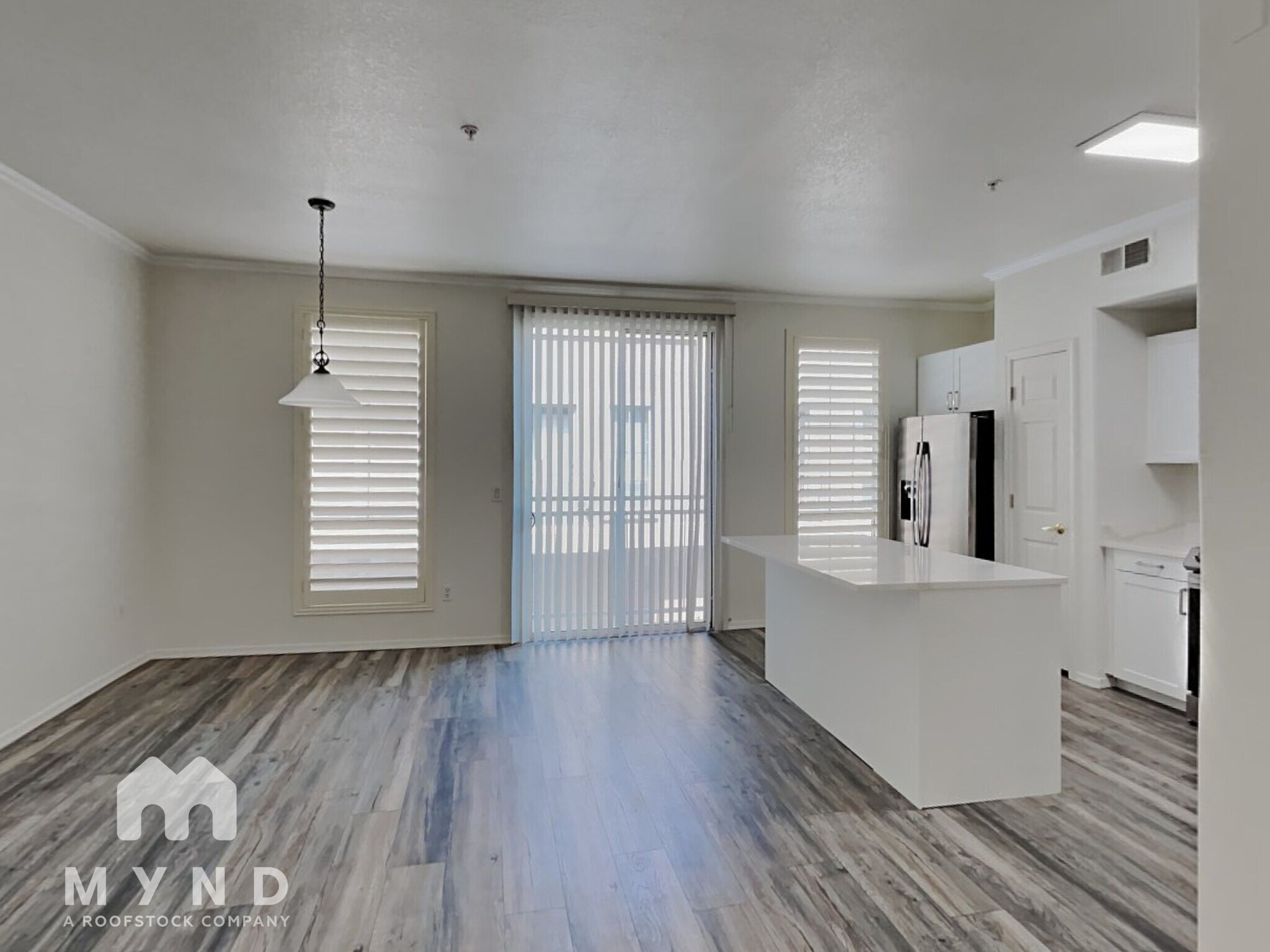 Building Photo - 18250 N Cave Creek Rd