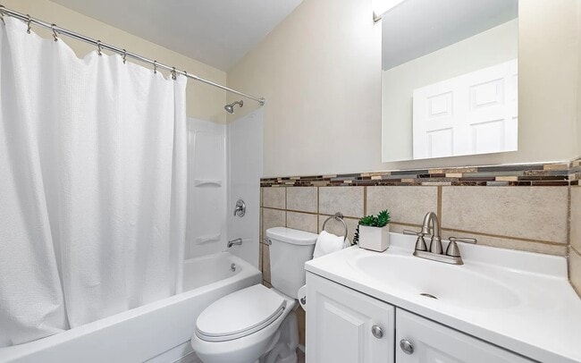 Building Photo - 67 S Ferry St