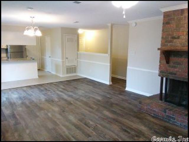 Building Photo - 2120 Justus Loop