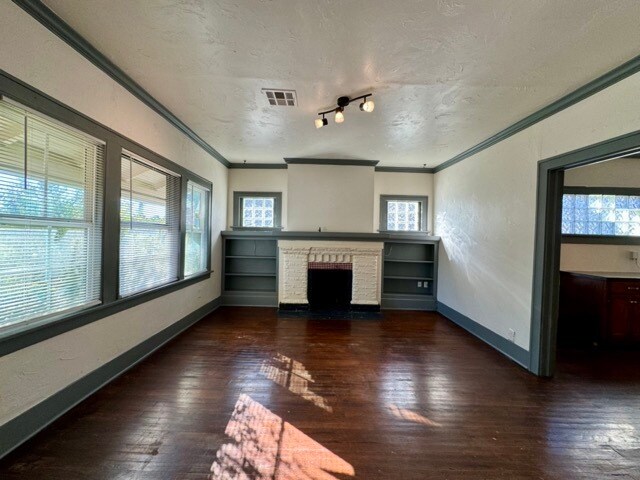 Building Photo - 2243 NW 15th St