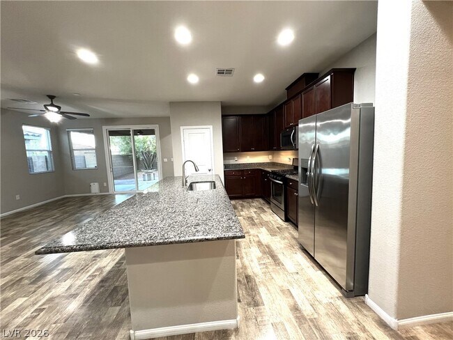 Building Photo - 7828 Hamilton Pool Dr