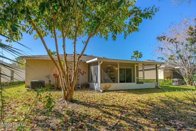 Building Photo - 3913 Sunset Cove Dr