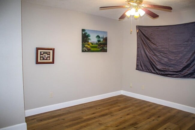 Building Photo - 7119 Rio Blanco Dr