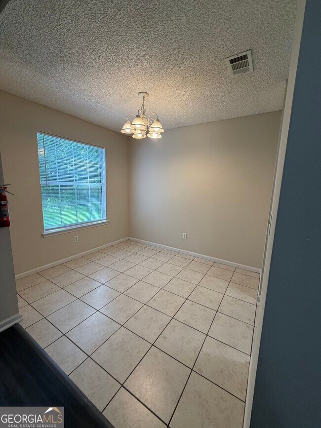 Building Photo - 101 Talbot Ct