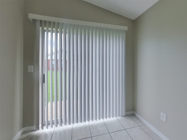 Building Photo - 3234 Kelling St