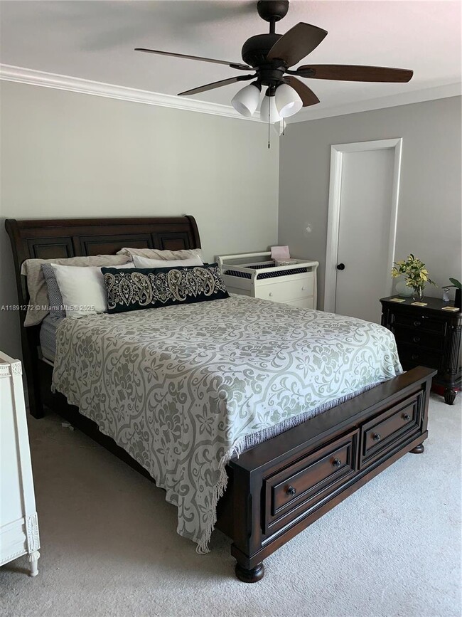 Building Photo - 2561 Camelot Ct