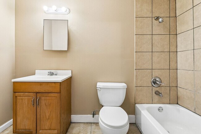 Building Photo - gme2152