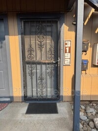 Building Photo - 3192 Bristle Branch Dr