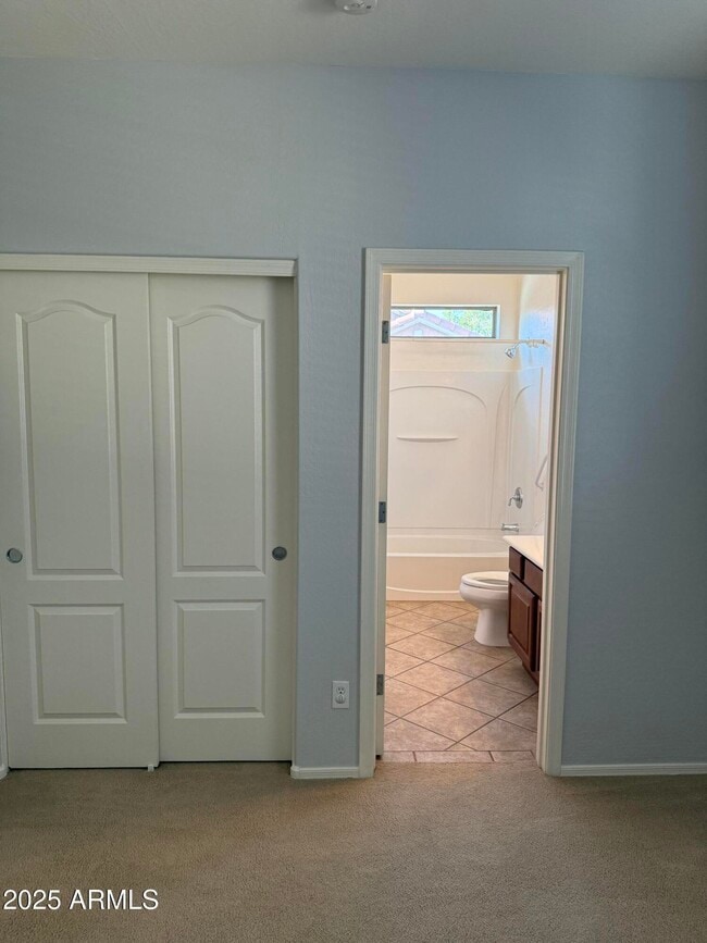 Building Photo - 848 S Colonial Dr