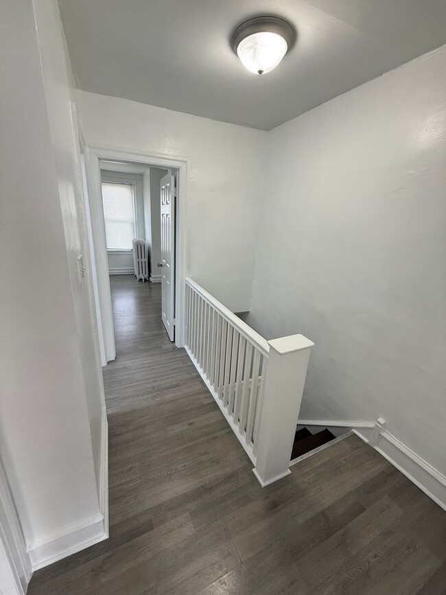 Building Photo - Modern 4 bedroom Home-Southwest Philadelphia