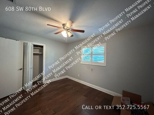 Building Photo - 608 SW 80th Blvd