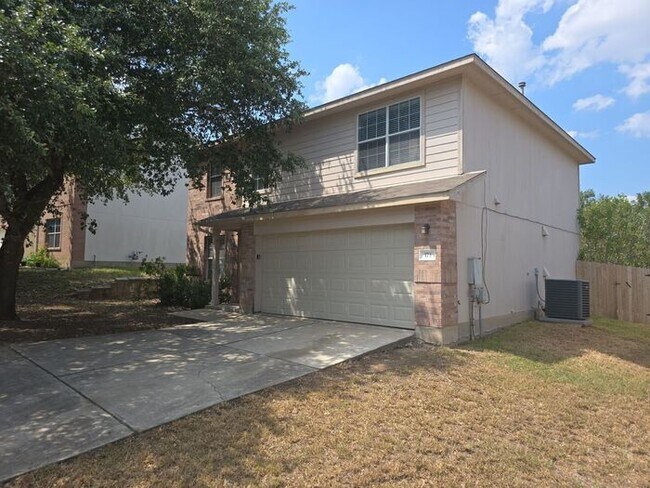 Building Photo - Cozy 3BR Home with Attached 2-Car Garage!!