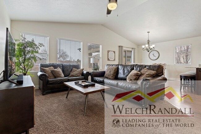Building Photo - Beautiful Twin Home for Rent in Orem, Avai...