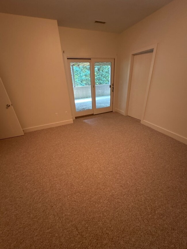 Building Photo - 1101 Wildlife Trail