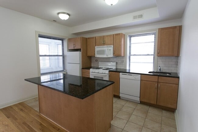 Floorplan - 5401-5405 S. Drexel Boulevard