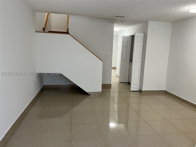 Building Photo - 15410 SW 74th Cir Ct