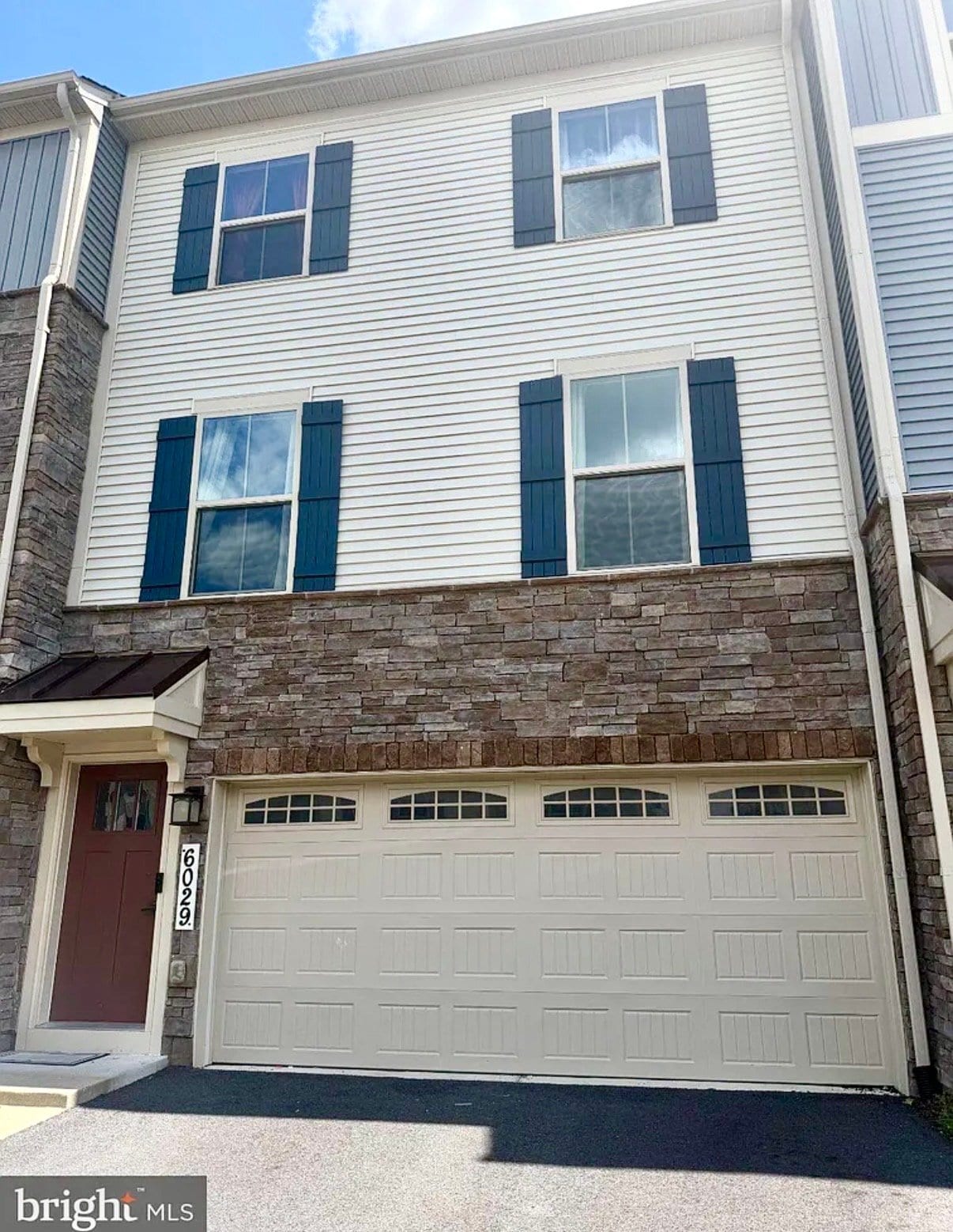 Building Photo - 6029 Goshawk St