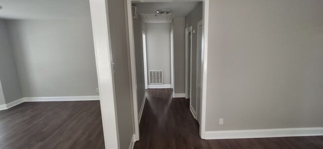 Building Photo - 5740 Pilgrim Ave