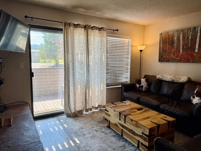 Building Photo - 83 GCR 8400