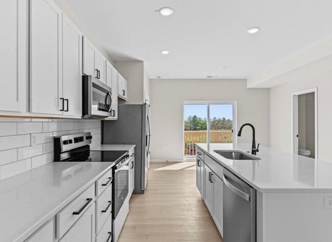 Building Photo - Brand New Construction